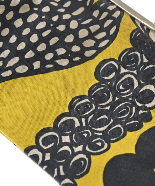 marimekko（マリメッコ）ポーチ 黄 サイズ:- レディース/2200707391151