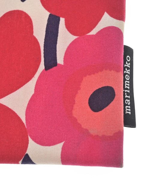 marimekko（マリメッコ）ポーチ 赤 サイズ:- レディース/2200659045119