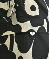marimekko（マリメッコ）バックパック・リュック 白 サイズ:- レディース/2200687673063