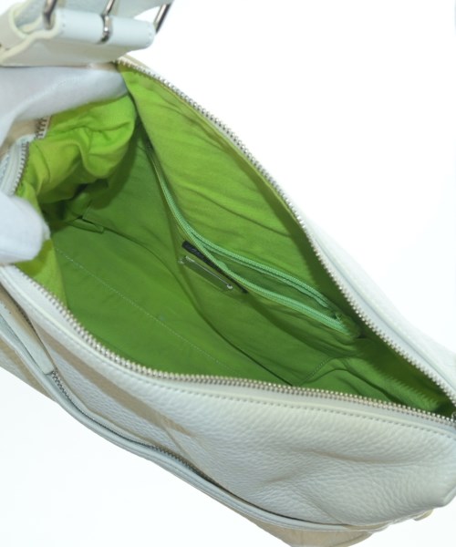 Accessoires De Mademoiselle（アクセソワドゥマドモワゼル）ショルダーバッグ 白 サイズ:- レディース/2200644149020