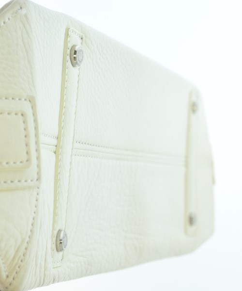 Accessoires De Mademoiselle（アクセソワドゥマドモワゼル）ショルダーバッグ 白 サイズ:- レディース/2200644149020