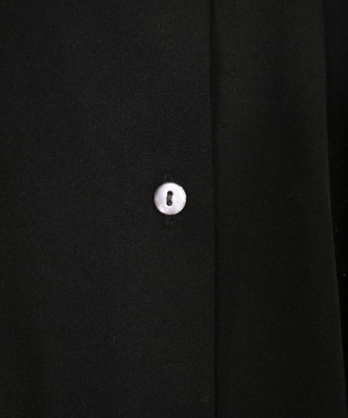 VIVIENNE TAM（ヴィヴィアンタム）カジュアルシャツ 黒 サイズ:38(M位) レディース/2200622111094