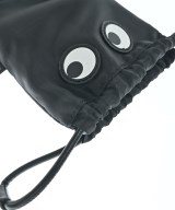 ANYA HINDMARCH（アニヤ　ハインドマーチ）ポーチ 黒 サイズ:- レディース/2200636711075