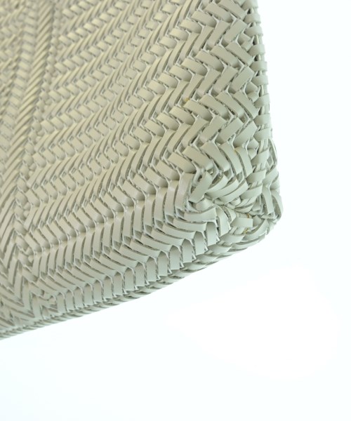 ANYA HINDMARCH（アニヤ　ハインドマーチ）トートバッグ 白 サイズ:- レディース/2200639826035