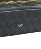 ANYA HINDMARCH（アニヤ　ハインドマーチ）ショルダーバッグ 黒 サイズ:- レディース/2200633338084