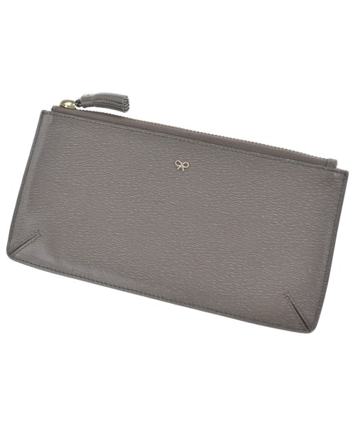 アニヤ　ハインドマーチ(ANYA HINDMARCH)のANYA HINDMARCH ポーチ