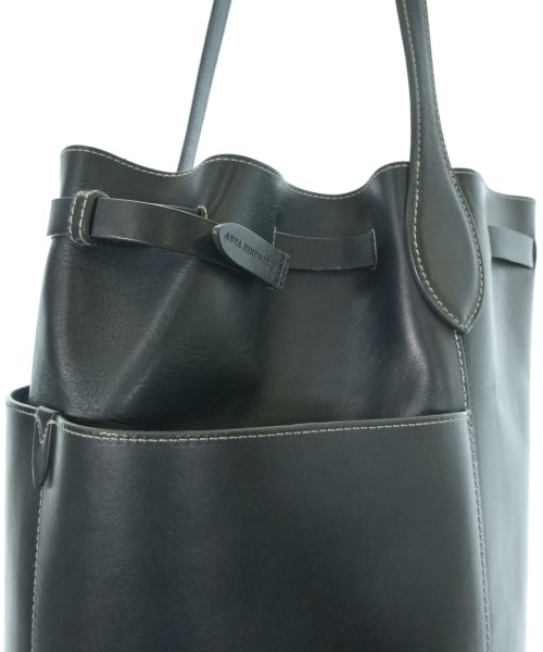 ANYA HINDMARCH（アニヤ　ハインドマーチ）ショルダーバッグ 黒 サイズ:- レディース/2200628053015