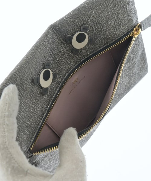 ANYA HINDMARCH（アニヤ　ハインドマーチ）ポーチ グレー サイズ:- レディース/2200644328142