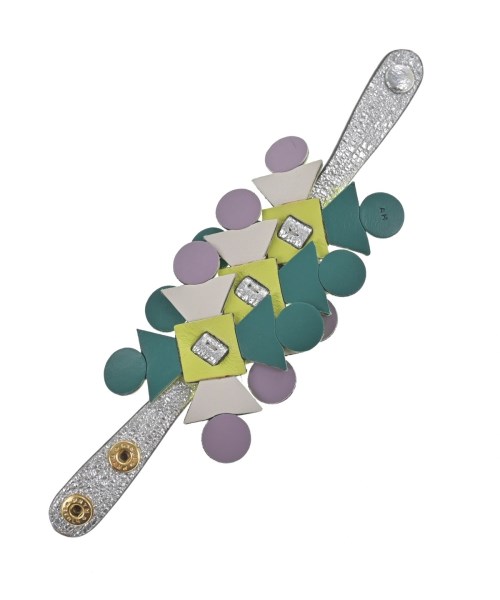 ANYA HINDMARCH（アニヤ　ハインドマーチ）ブレスレット・バングル 緑 サイズ:- レディース/2200655024552