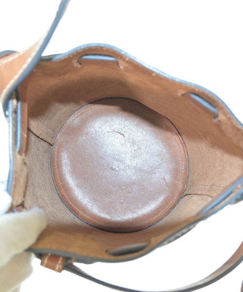 ANYA HINDMARCH（アニヤ　ハインドマーチ）ショルダーバッグ 茶 サイズ:- レディース/2200641595141