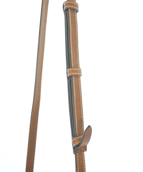 ANYA HINDMARCH（アニヤ　ハインドマーチ）ショルダーバッグ 茶 サイズ:- レディース/2200641595141