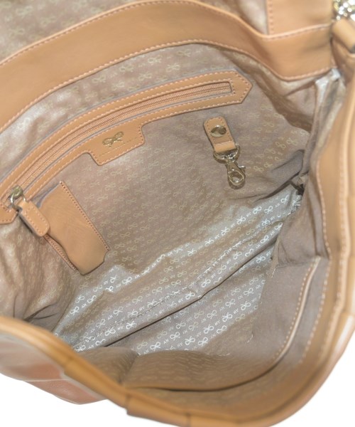 ANYA HINDMARCH（アニヤ　ハインドマーチ）ショルダーバッグ 茶 サイズ:- レディース/2200663397174