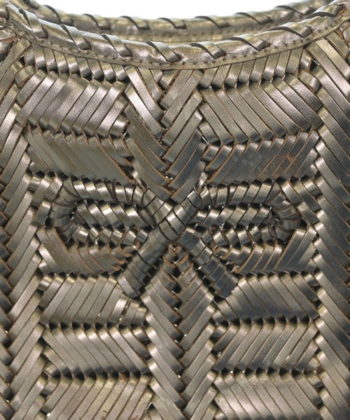 ANYA HINDMARCH（アニヤ　ハインドマーチ）その他 シルバー サイズ:- レディース/2200666933010