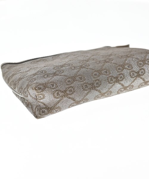 ANYA HINDMARCH（アニヤ　ハインドマーチ）ポーチ シルバー サイズ:- レディース/2200670765027