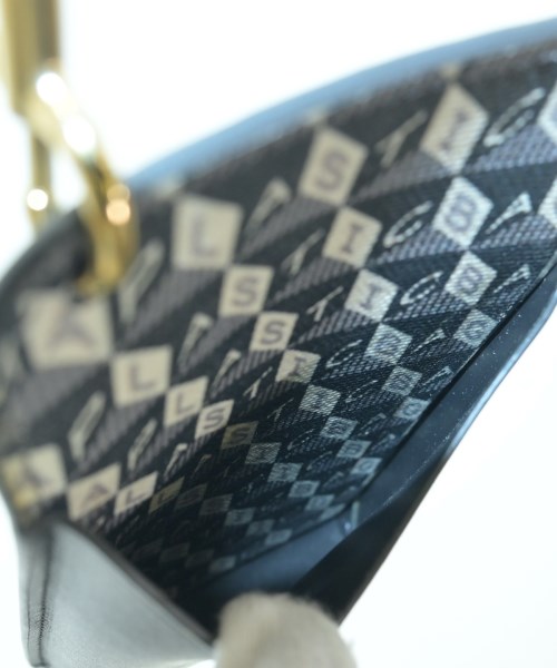 ANYA HINDMARCH（アニヤ　ハインドマーチ）ショルダーバッグ 黒 サイズ:- レディース/2200723700135