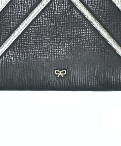 ANYA HINDMARCH（アニヤ　ハインドマーチ）クラッチバッグ シルバー サイズ:- レディース/2200684521145