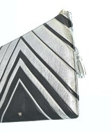 ANYA HINDMARCH（アニヤ　ハインドマーチ）クラッチバッグ シルバー サイズ:- レディース/2200684521145