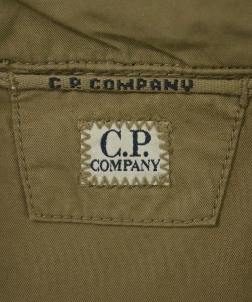 C.P COMPANY（シーピーカンパニー）カジュアルシャツ カーキ サイズ:S メンズ/2200670091027