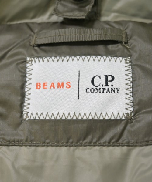 C.P COMPANY（シーピーカンパニー）ダウンジャケット/ダウンベスト カーキ サイズ:L メンズ/2200673101013