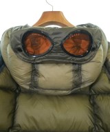 C.P COMPANY（シーピーカンパニー）ダウンジャケット/ダウンベスト カーキ サイズ:L メンズ/2200673101013