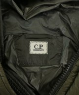 C.P COMPANY（シーピーカンパニー）ダウンジャケット/ダウンベスト カーキ サイズ:M メンズ/2200665607011