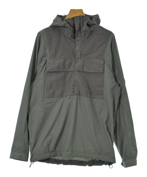 C.P COMPANY(シーピーカンパニー)マウンテンパーカー グレー サイズ:L/2200682890038
