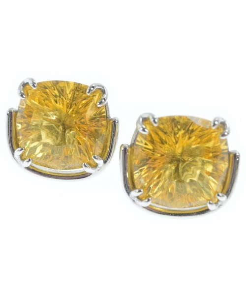 スワロフスキー(SWAROVSKI)のSWAROVSKI ピアス・イヤリング
