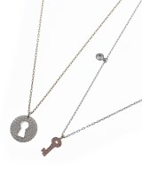 SWAROVSKI ネックレス