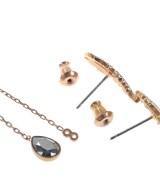 SWAROVSKI（スワロフスキー）ピアス ゴールド サイズ:- レディース/2200702985041
