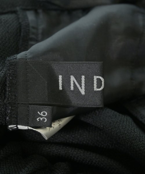 INDIVI（インディヴィ）クロップドパンツ 黒 サイズ:36(S位) レディース/2200623652039