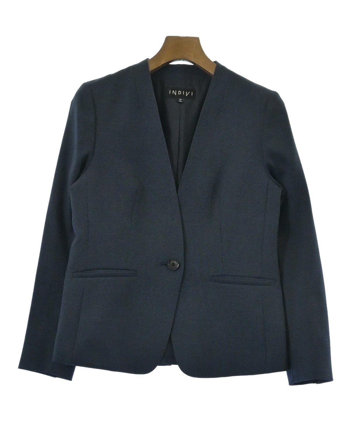 INDIVI ジャケット2点（紺/サイズ40）・（白/サイズ38） INDIVI（インディヴィ）ノーカラージャケット 紺 サイズ:40(L位