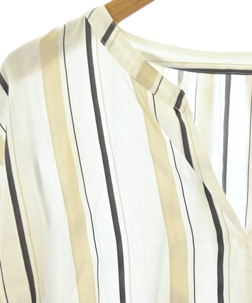 INDIVI（インディヴィ）カジュアルシャツ 白 サイズ:38(M位) レディース/2200631939139