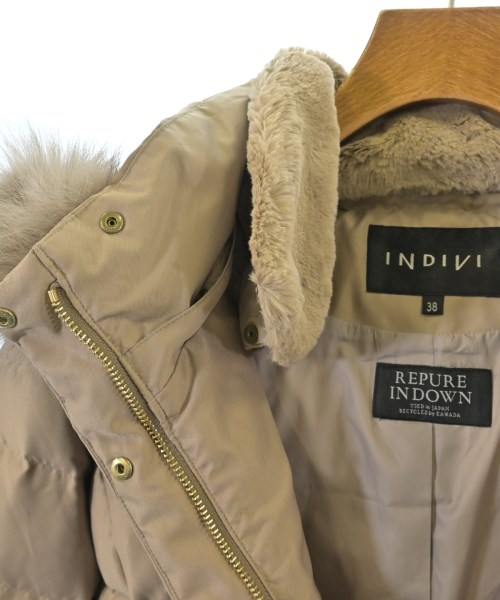 INDIVI（インディヴィ）ダウンジャケット/ダウンベスト ベージュ サイズ:38(M位) レディース/2200633592035