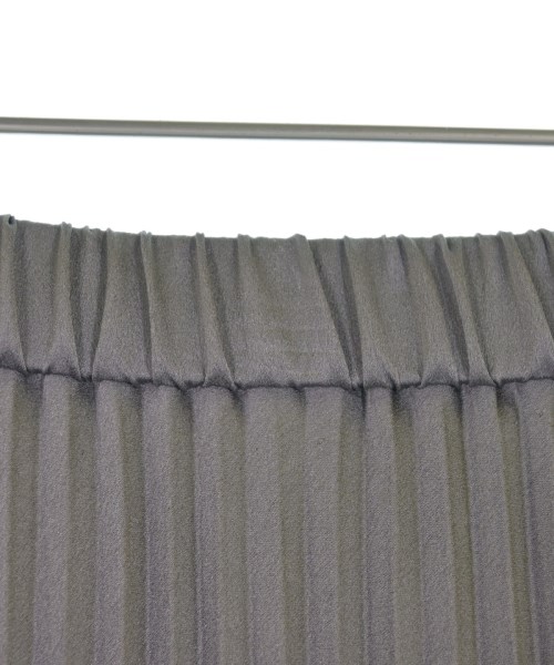 INDIVI（インディヴィ）ロング・マキシ丈スカート グレー サイズ:38(M位) レディース/2200613838047