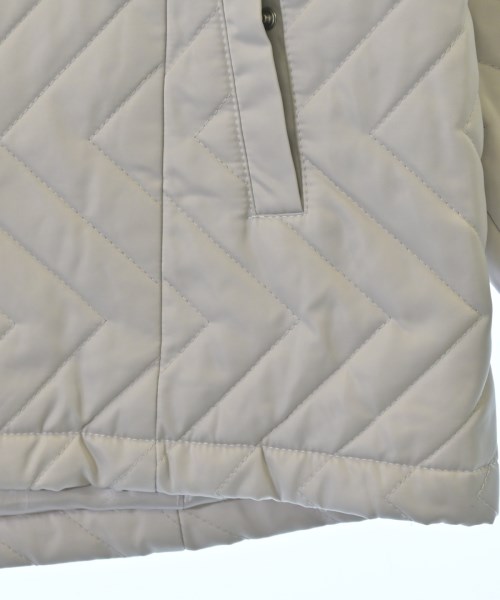 INDIVI（インディヴィ）ダウンジャケット/ダウンベスト グレー サイズ:38(M位) レディース/2200645969023