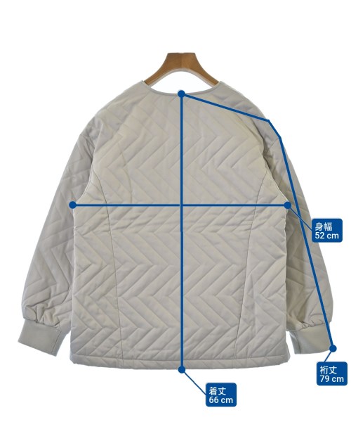 INDIVI（インディヴィ）ダウンジャケット/ダウンベスト グレー サイズ:38(M位) レディース/2200645969023