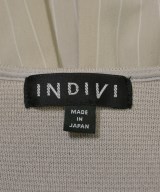 INDIVI（インディヴィ）カジュアルシャツ ベージュ サイズ:38(M位) レディース/2200637929127