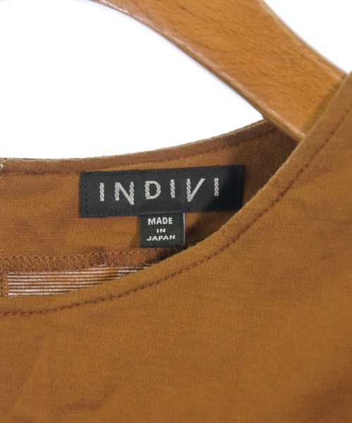 INDIVI（インディヴィ）Tシャツ・カットソー 茶 サイズ:38(M位) レディース/2200648242048