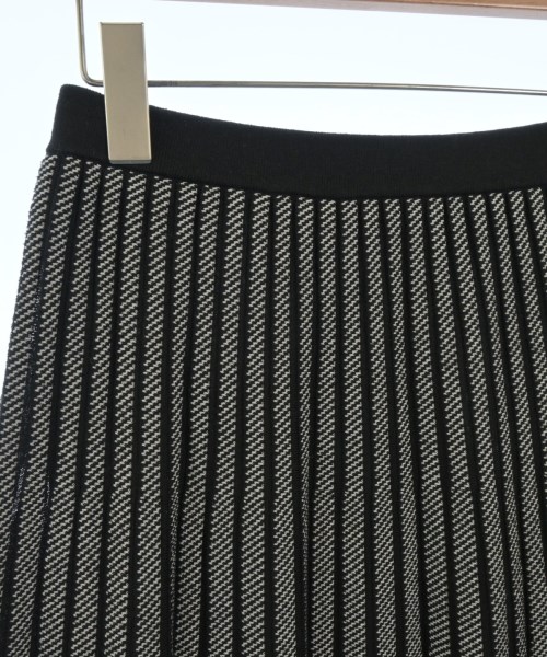 INDIVI（インディヴィ）ロング・マキシ丈スカート 黒 サイズ:36(S位) レディース/2200649661015