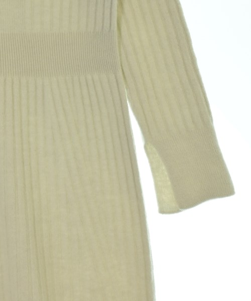 INDIVI（インディヴィ）ワンピース ベージュ サイズ:40(L位) レディース/2200659869036