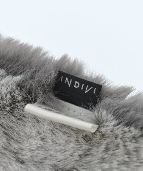 INDIVI（インディヴィ）マフラー グレー サイズ:- レディース/2200686461371