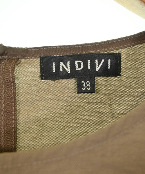 INDIVI（インディヴィ）Tシャツ・カットソー 茶 サイズ:38(M位) レディース/2200682129077