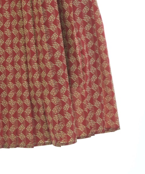 UNTITLED（アンタイトル）ロング・マキシ丈スカート 赤 サイズ:3(L位) レディース/2200619116095