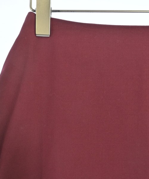 UNTITLED（アンタイトル）ロング・マキシ丈スカート 赤 サイズ:1(S位) レディース/2200623057049