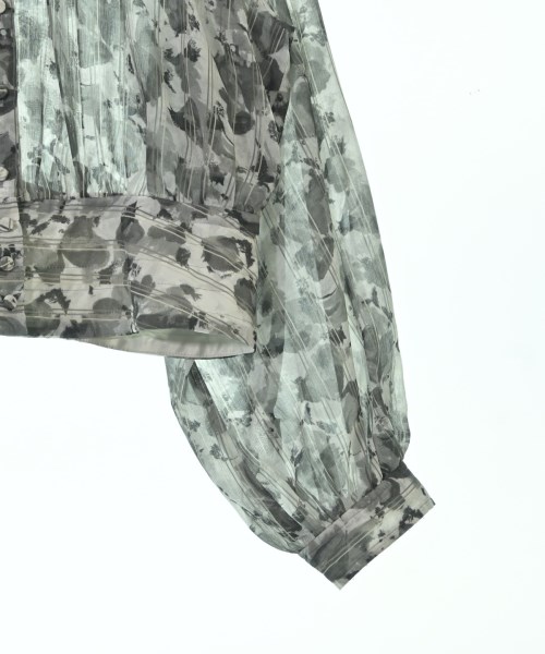 UNTITLED（アンタイトル）ブラウス グレー サイズ:4(XL位) レディース/2200618352074