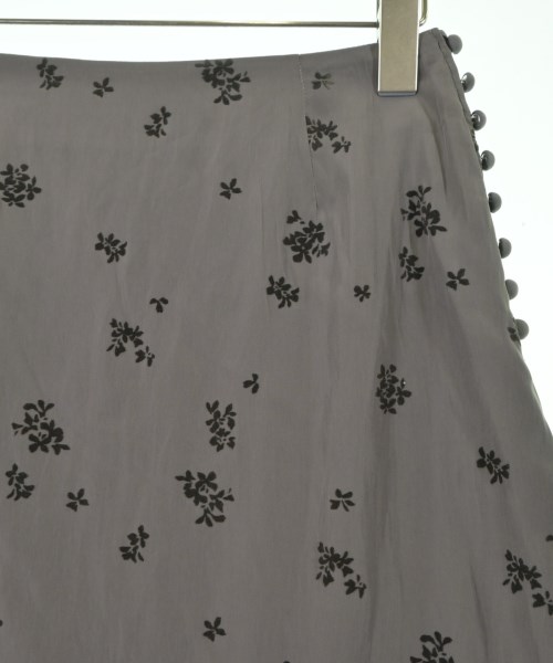 UNTITLED（アンタイトル）ロング・マキシ丈スカート グレー サイズ:XS レディース/2200628004192