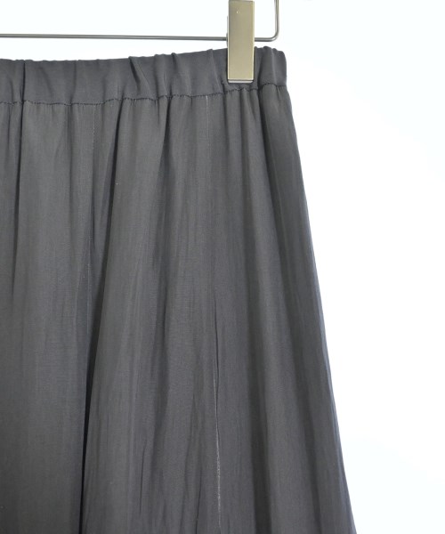 UNTITLED（アンタイトル）ロング・マキシ丈スカート グレー サイズ:-(M位) レディース/2200614414097