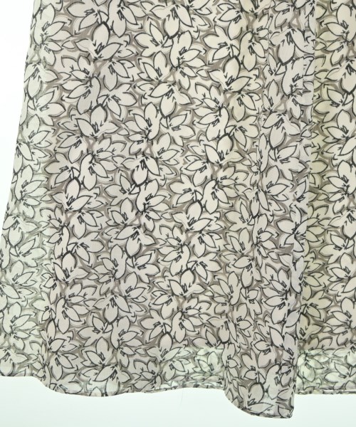 UNTITLED（アンタイトル）ロング・マキシ丈スカート 白 サイズ:3(L位) レディース/2200614909036