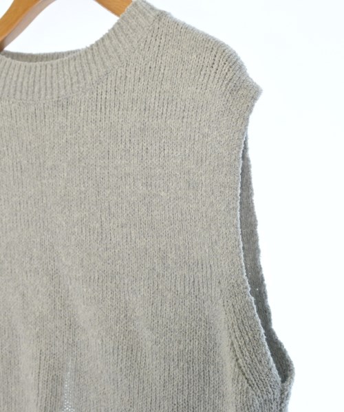 UNTITLED（アンタイトル）ベスト グレー サイズ:2(M位) レディース/2200614909166