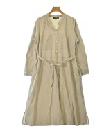 UNTITLED（アンタイトル）ワンピース ベージュ サイズ:2(M位) レディース/2200611501158
